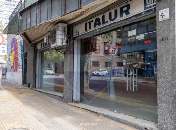 Local comercial · 217m² · Local Comercial en Alquiler – Corredor Comercial