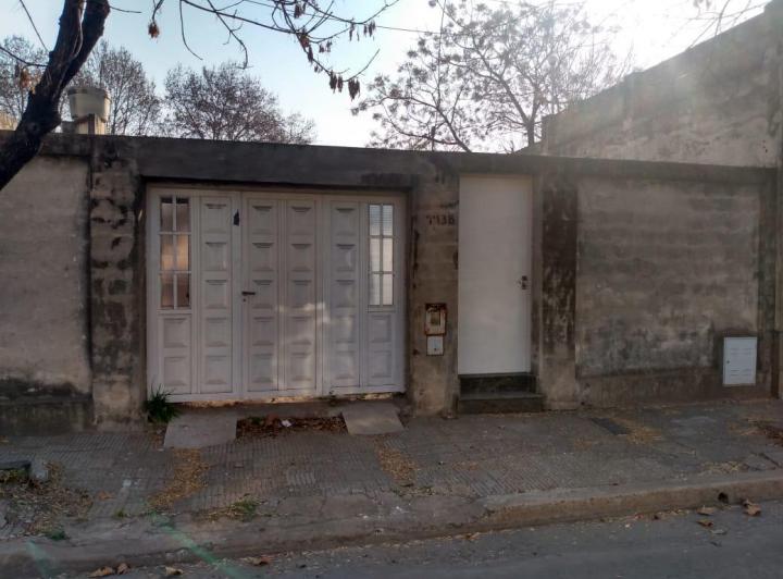Casa · 80m² · 3 Ambientes · 1 Cochera