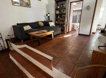 Casa · 90m² · 4 Ambientes · Casa en Venta - 2 Dorm. 2 Baños - 155 m - Floresta