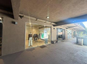 Local comercial · 37m² · 1 Cochera · Local en Alquiler en Pilar, G. B. a. Zona Norte, Argentina