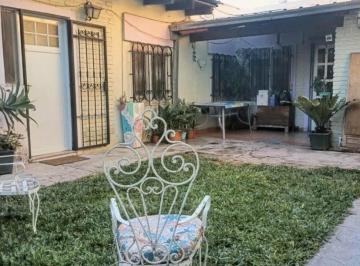 Casa · 125m² · 4 Ambientes · Venta Casa 3 Dorm. de Pasillo con Patio Gral Las Heras Rosario Santa Fe