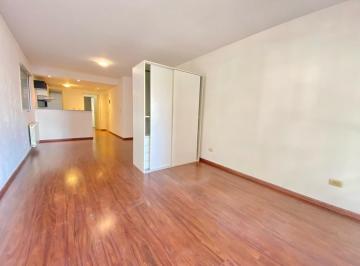 Departamento · 38m² · 1 Ambiente · Alquiler Amplio Monoambiente con Balcón. Dorrego y Guemes