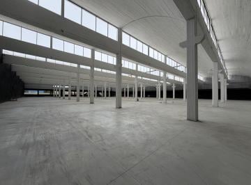 Depósito · 7536m² · Depósito - Alquiler - Valentin Alsina