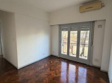 Departamento · 65m² · 3 Ambientes · Alquiler 3amb Frente Bolivia 4500