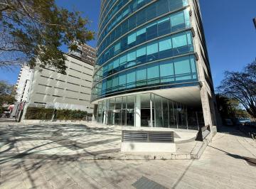 Oficina comercial · 557m² · 9 Cocheras · Oficina en Alquiler en Vicente López