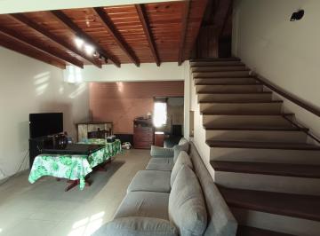PH · 328m² · 3 Ambientes · PH 3 Ambientes en Alquiler Como Deposito en San Justo