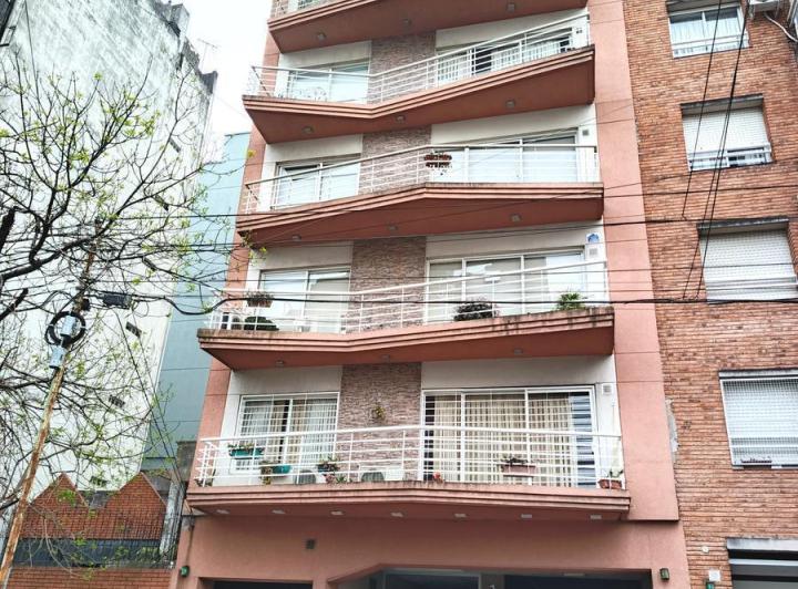 Departamento · 54m² · 2 Ambientes · 1 Cochera