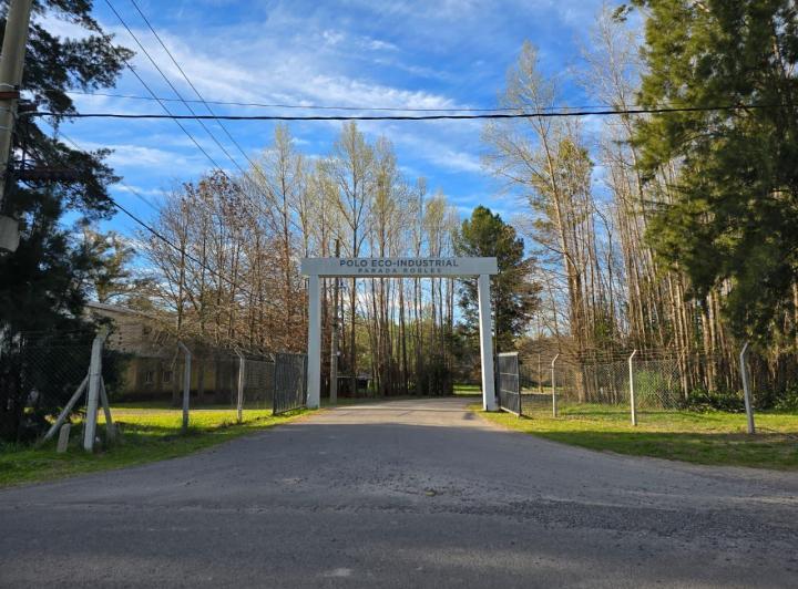 Terreno · 2300m²
