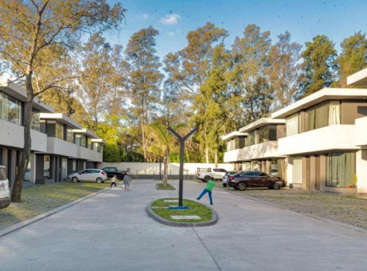 Departamento · 130m² · 4 Ambientes · 1 Cochera