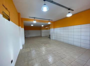 Local comercial · 72m² · 1 Ambiente · Local en Lisandro de La Torre