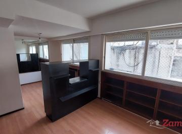 Departamento · 24m² · 1 Ambiente · Monoambiente Piso Alto en Recoleta1115