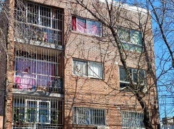 Departamento de 1 ambiente, Rosario · Ayacucho 2354 Piso 2º Depto 5º