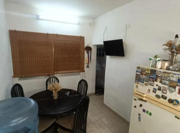 PH · 75m² · 3 Ambientes · PH en Venta - 2 Dorm. 1 Baño - Colegiales
