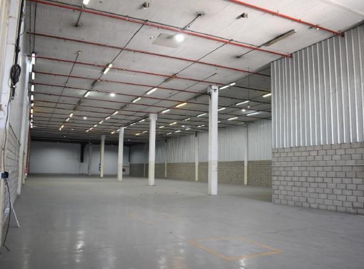 Depósito · 1380m²