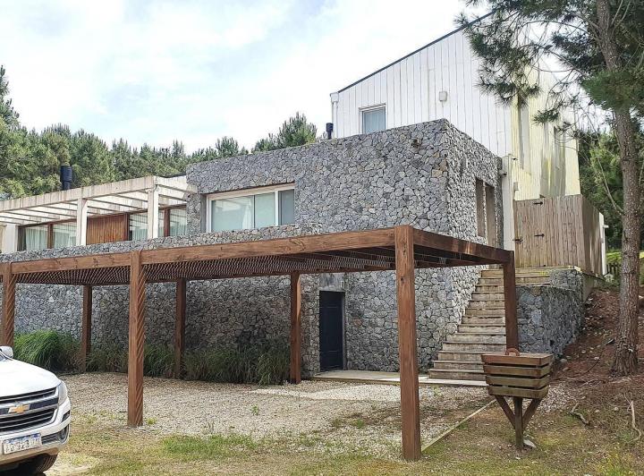 Casa · 1100m² · 5 Ambientes