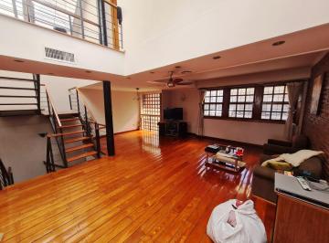 Casa de 14 ambientes, Rosario · Enorme Casa y Oficina Para Vivir y Trabajar en El Mismo Lugar — Muy Buen Estado