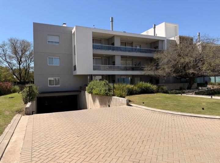 Departamento · 110m² · 2 Dormitorios