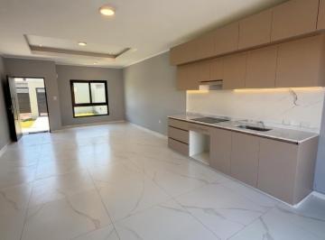 Casa · 95m² · 4 Ambientes · 2 Cocheras · Cf1366 - Desarrollo de Casa - 3 Dorm. - B° Yvyra Pyta