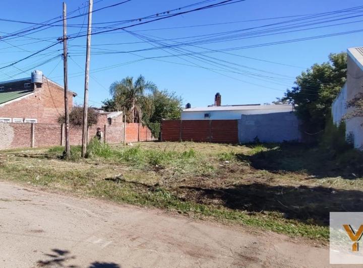 Terreno · 300m²