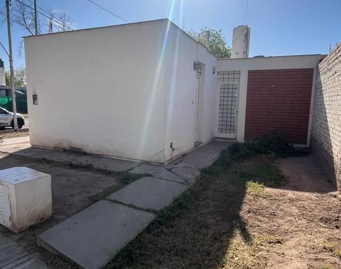 Casa · 5 Ambientes · 1 Cochera