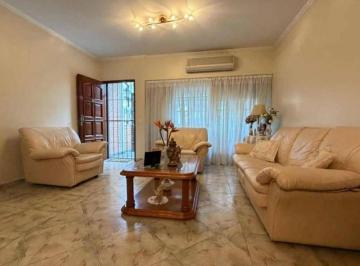 Casa de 4 ambientes, Villa Lugano · Venta. Duplex 4 Ambientes C/cochera, Patio y Terraza. Hudson 4500. Villa Lugano