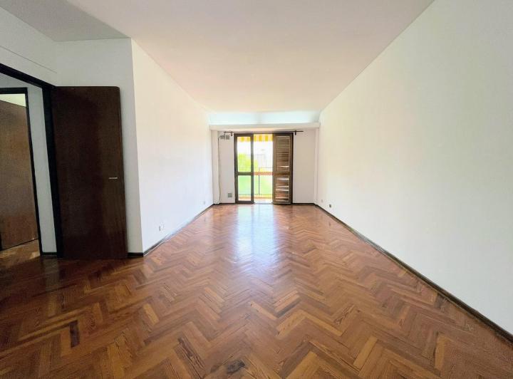 Departamento · 80m² · 4 Ambientes