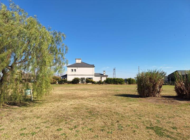 Terreno · 800m²