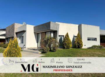 Casa · 200m² · 5 Ambientes · Casa en Venta y Alquiler, 5 Ambientes - Santa Rita, San Vicente
