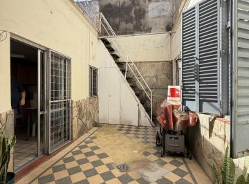 Casa · 81m² · 4 Ambientes · Casa de 1 Dormitorio Comodin con Patio Terraza y Parrillero