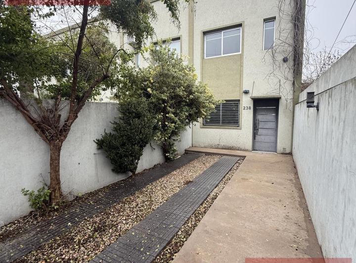 PH · 90m² · 4 Ambientes · 2 Cocheras