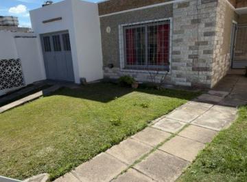 DIS-DIS-571_2 · Casa en Alquiler - Empalme