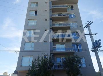 Departamento · 84m² · 6 Ambientes · 1 Cochera · Alquiler Departamento 2 Dorm. Gral. Roca