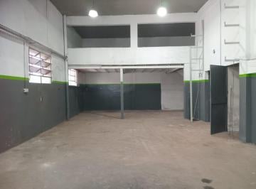 Bodega-Galpón · 80m² · Alquiler Galpón de 80 m² Cubiertos en Villa Bosch
