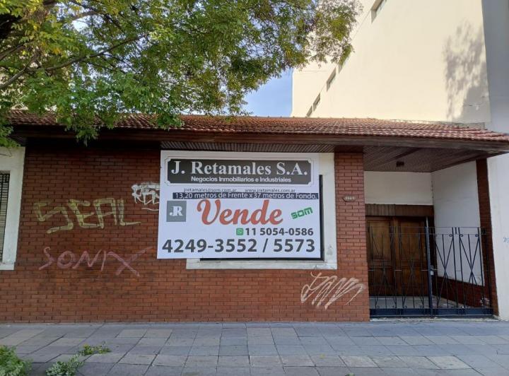 Local comercial · 200m²