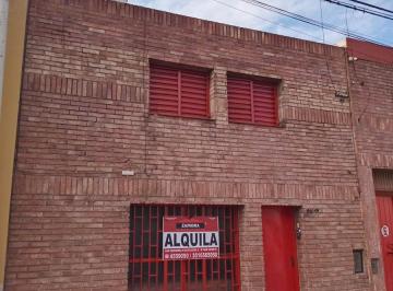 Casa · 2 Dormitorios · Casa en Alquiler en Barrio San Vicente