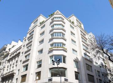 Departamento · 178m² · 7 Ambientes · Av Alvear y Montevideo