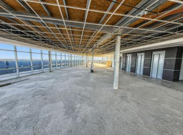 Oficina comercial · 447m² · 5 Cocheras · Alquiler Oficina en Piso 10, Escobar.