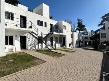 Departamento · 45m² · 2 Ambientes · 1 Cochera · Departamento de 1 Dormitorio en Complejo Cerrado