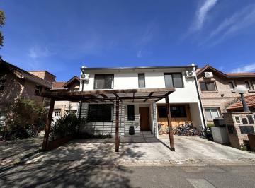 Casa · 159m² · 8 Ambientes · 3 Cocheras · Casa en Venta Barrio Cerrado La Merced