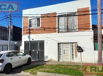 PH · 90m² · 5 Ambientes · 1 Cochera · PH en Don Torcuato