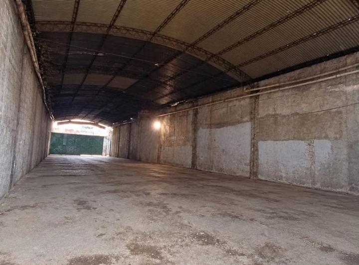 Local comercial · 495m² · 2 Ambientes