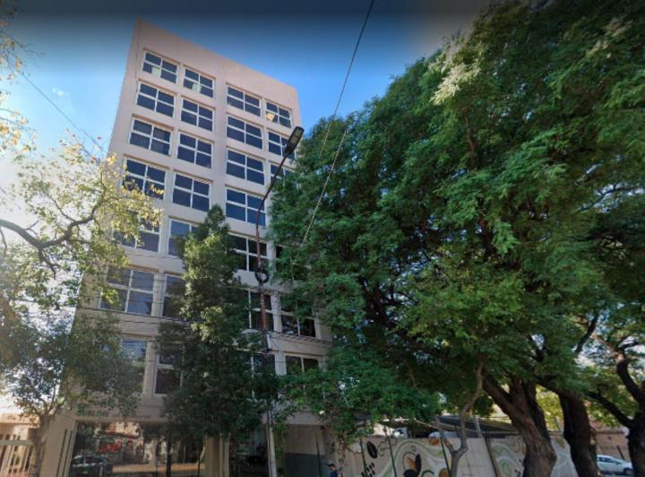 Oficina comercial · 80m² · 2 Cocheras