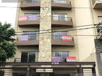 Departamento · 40m² · 2 Ambientes · Excelente Departamento Al Frente de 2 Ambientes con Ascensor, Balcón, Opcion Vent