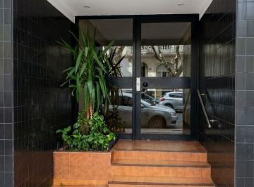 Departamento · 36m² · 2 Ambientes · Departamento de 2 Ambientes en Venta en con Patio en Cahcarita