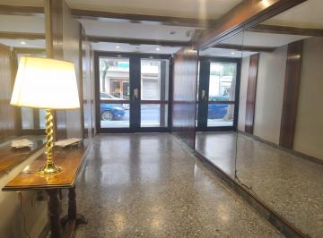 Departamento · 79m² · 4 Ambientes · Departamento en Alquiler P. de Melo 2000
