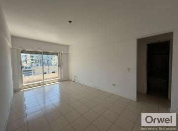 Departamento · 46m² · 2 Ambientes · Venta 2 Ambientes Amplio Balcon Soleado Constitucion San Telmo