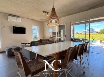 Casa · 145m² · 5 Ambientes · Casa en Venta de 5 Ambientes en Senderos IV Costa Esmeralda