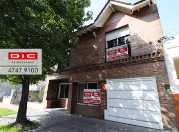 Casa · 370m² · 4 Ambientes · 2 Cocheras · Chalet 4 Ambientes - Venta - Boulogne