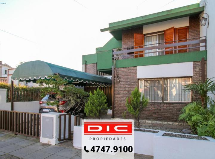 Casa · 120m² · 4 Ambientes · 1 Cochera