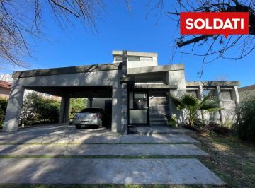 Casa · 258m² · 6 Ambientes · 4 Cocheras · Casa en Venta Apta a Crédito en El Mirasol